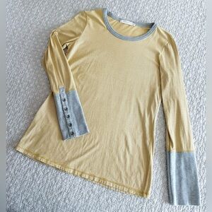 Mododoc Long Sleeve Striped Tee Yellow Gray Contrast Button Sleeve Cuff Size S